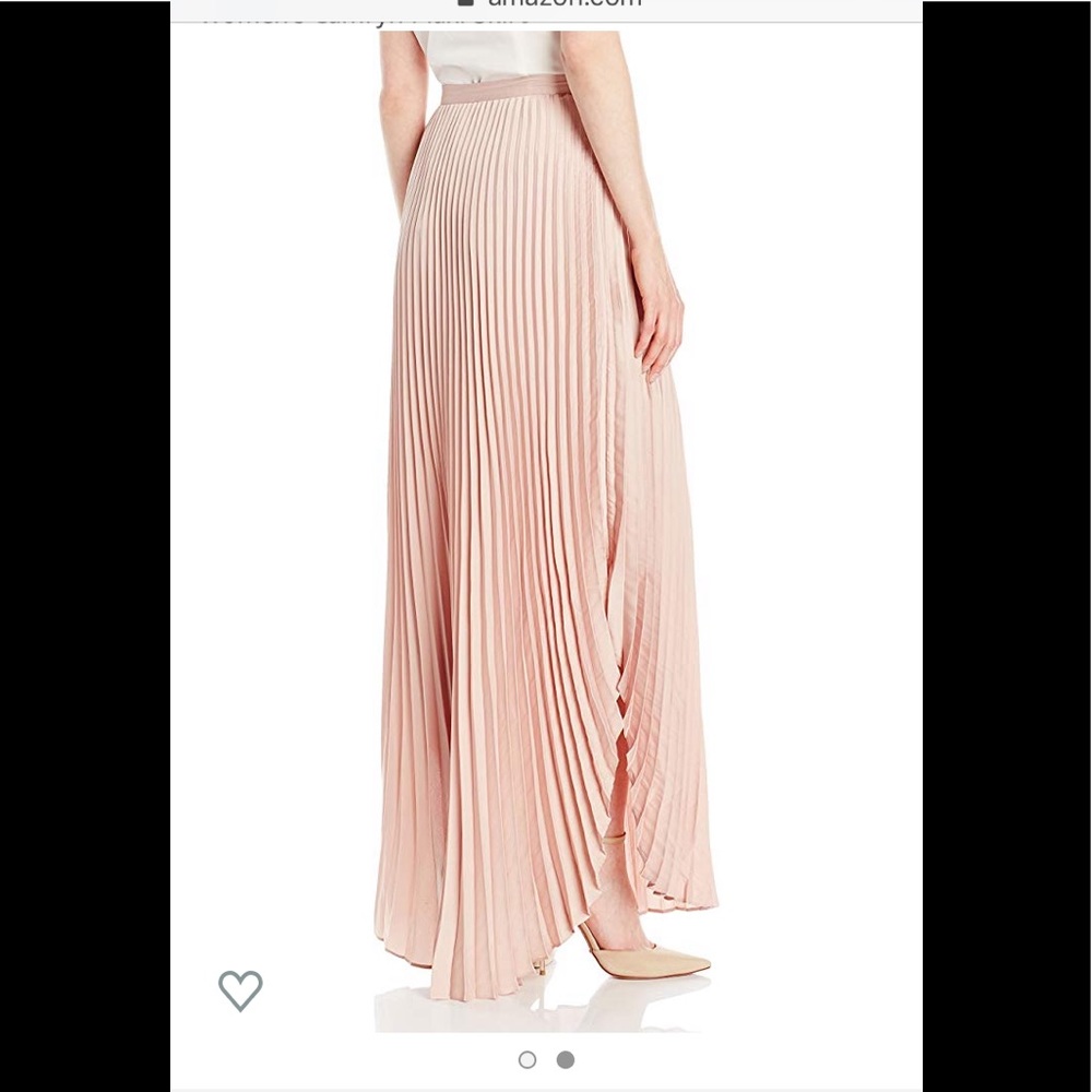 Dusty Rose Size Small Woman’s NWT(dolce vita)